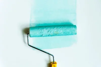 Peinture intérieure à Lompnas — murs, plafonds et boiseries